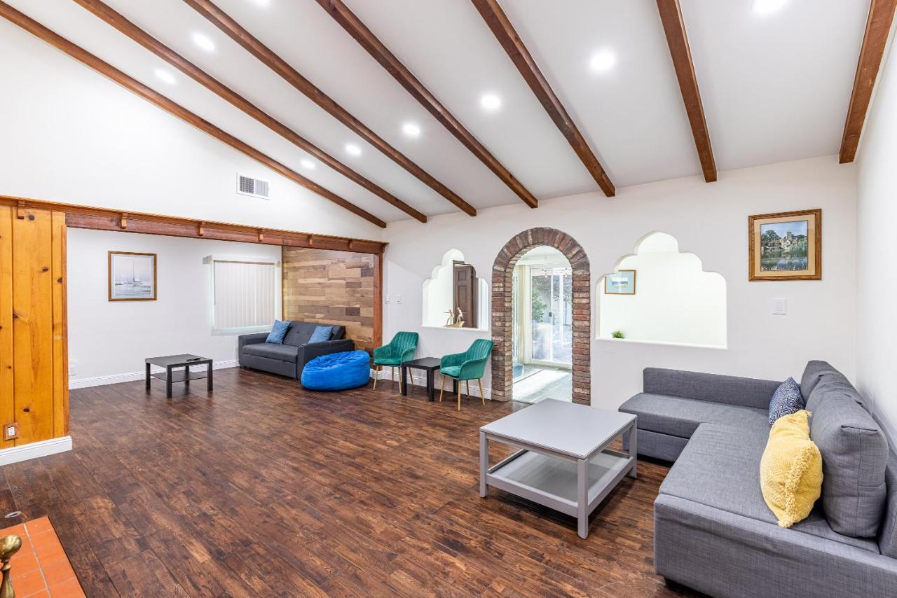 Spacious Home With Garden & Pool Los Angeles Buitenkant foto